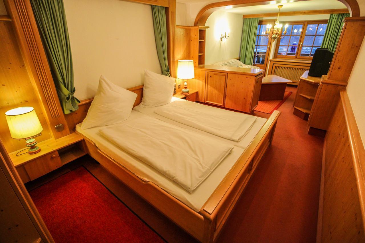 Heizmannshof Hotel & Restaurant Am Titisee / Feldberg 欣特察尔滕 外观 照片