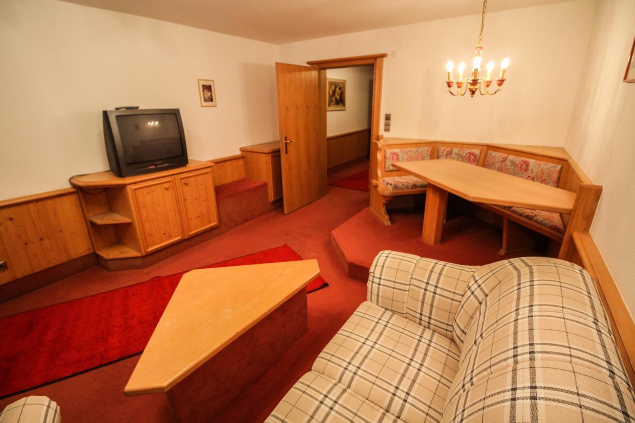 Heizmannshof Hotel & Restaurant Am Titisee / Feldberg 欣特察尔滕 外观 照片