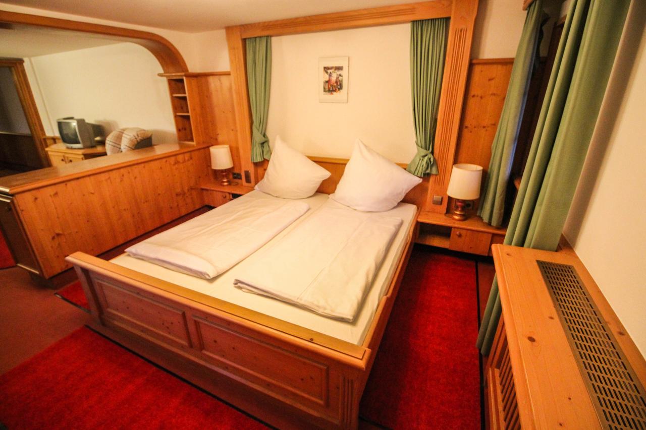 Heizmannshof Hotel & Restaurant Am Titisee / Feldberg 欣特察尔滕 外观 照片
